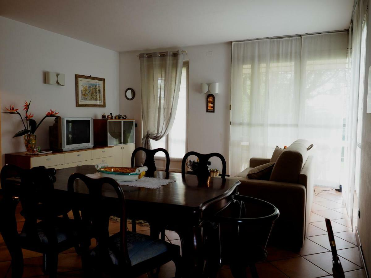 Casa Vacanze Stefy Пескантіна Екстер'єр фото
