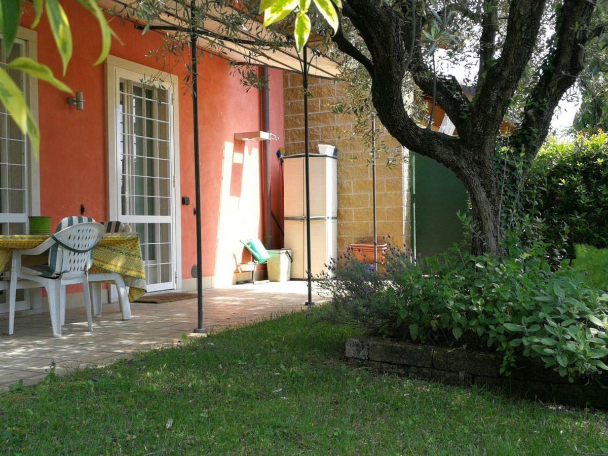 Casa Vacanze Stefy Пескантіна Екстер'єр фото