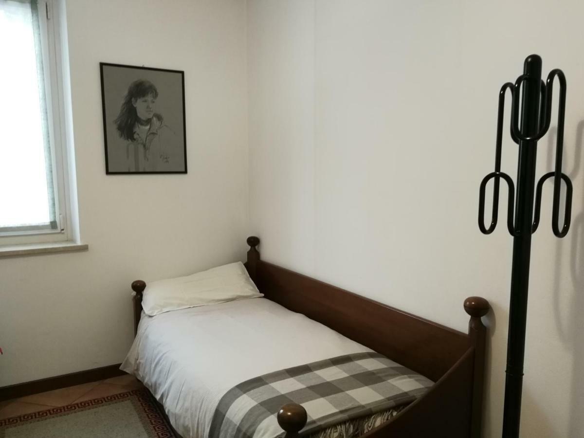 Casa Vacanze Stefy Пескантіна Екстер'єр фото